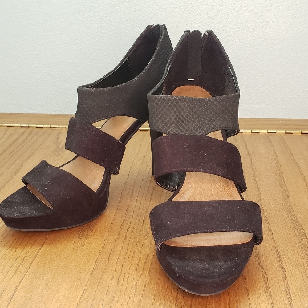 Black heels